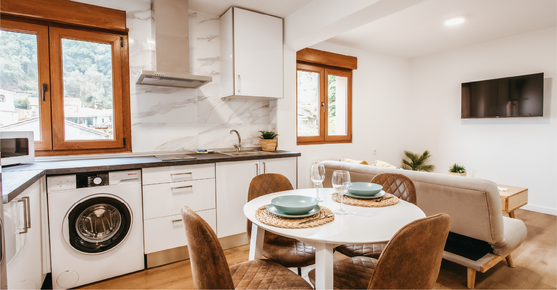 Aumenta tus ganancias
                            con nuestro software
                            de precios inteligentes